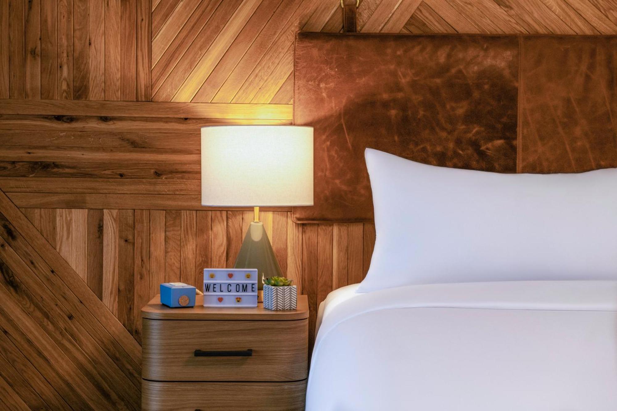 Motor And Spa, A Jdv By Hyatt Hotel