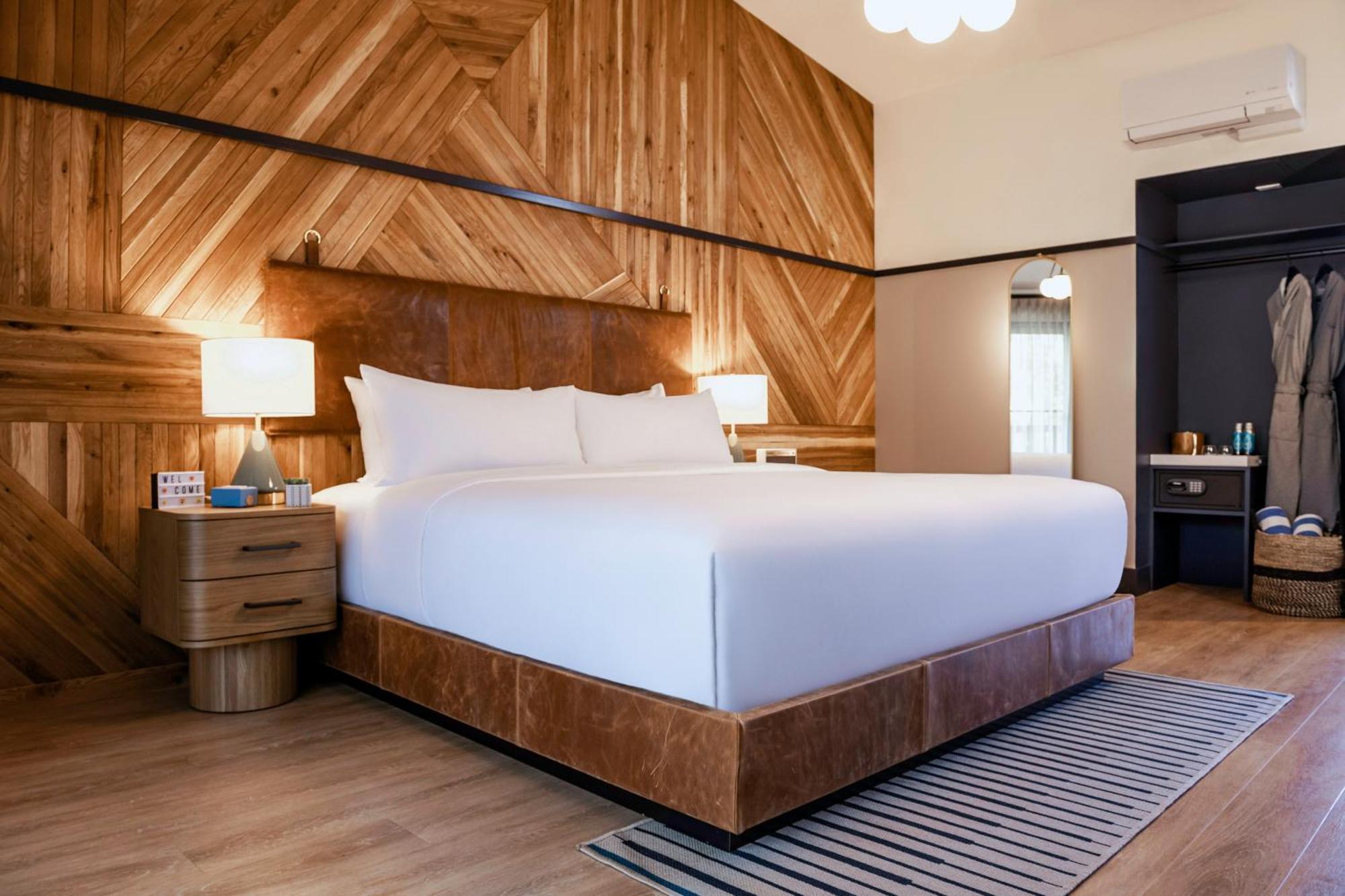 Motor And Spa, A Jdv By Hyatt
